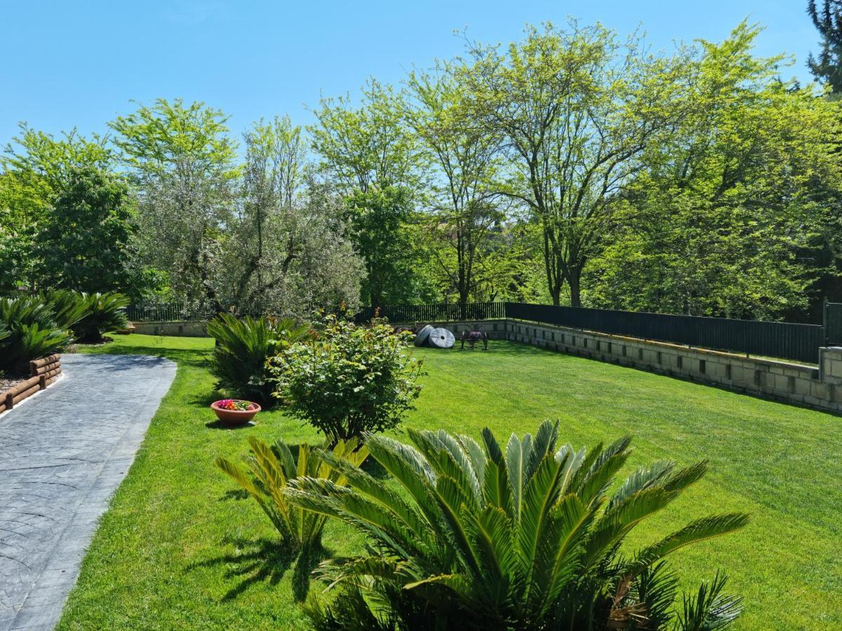 Il Casale Nel Parco Guesthouse Roma Dış mekan fotoğraf