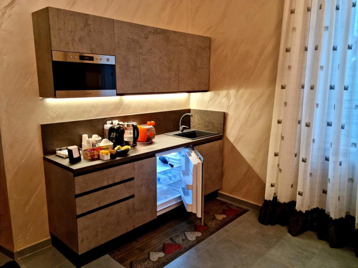 Il Casale Nel Parco Guesthouse Roma Dış mekan fotoğraf