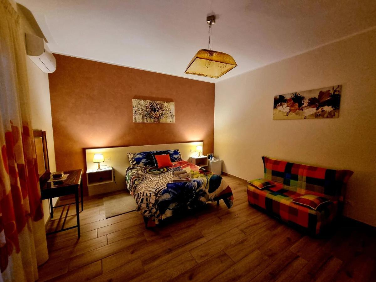 Il Casale Nel Parco Guesthouse Roma Dış mekan fotoğraf