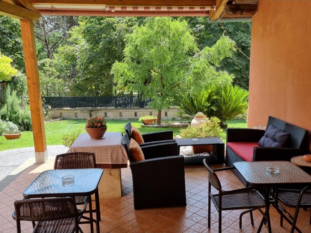 Il Casale Nel Parco Guesthouse Roma Dış mekan fotoğraf